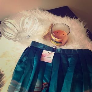 Chicwish pleated sunset bridge skirt NWT sunset 🌇